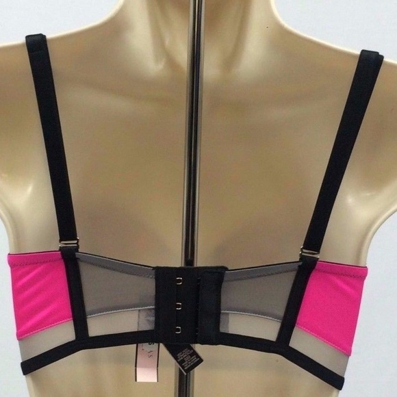 SOLD - Victoria's Secret Very Sexy Strapless Bra - Picture 3 of 4